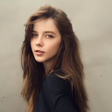 李女士
